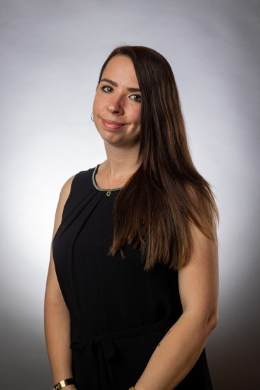 portrait de Lucie Stephan, chargée de recrutement au sein du cabinet De Graet Consulting