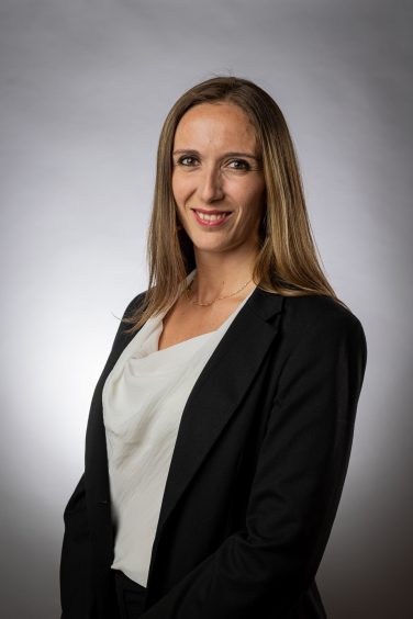 portrait de Pauline Loche, consultante en recrutement au sein du cabinet De Graet Consulting