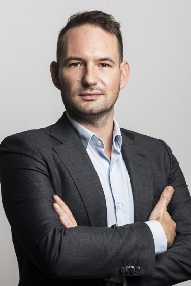 portrait de Rémi Damaisin consultant recrutement